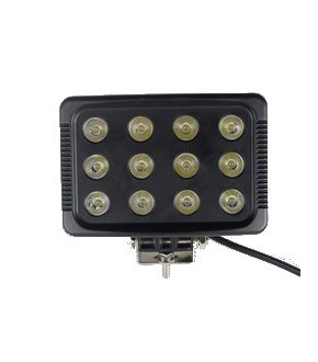 LED8 Lampa robocza LED 2600Lumenów